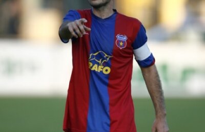 Semifinaliştii Cupei UEFA se vor duela în LigaB! Paraschiv, după Dică sau Bălan