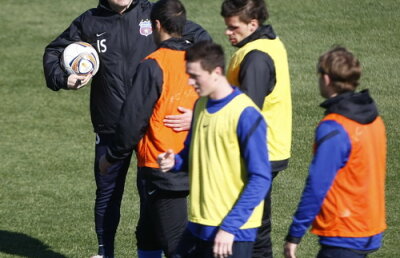 Chiar dacă returul se amînă, steliştii nu-şi schimbă programul » Al treilea stagiu e la Mogoşoaia ;)