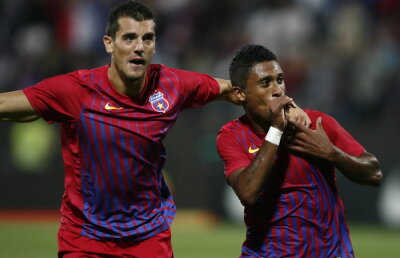 Cuplu de atac inedit cu Twente » Atacanţii Stelei au mai jucat un singur meci împreună