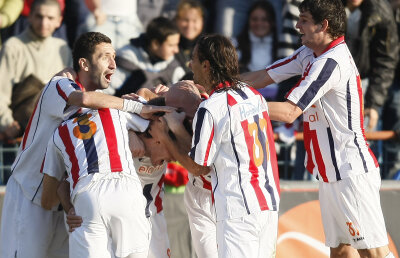 Oţelul globetrotter » 4 cantonamente în 3 ţări, peste 8.000km