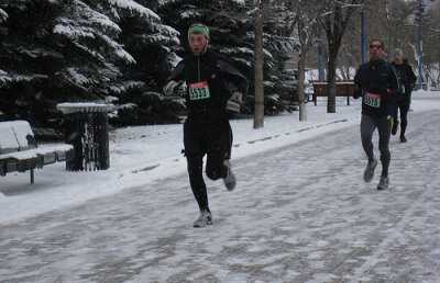 Iarna când alerg pe răcoare nu-i ca vara pe la soare! Şi-mi pare rău