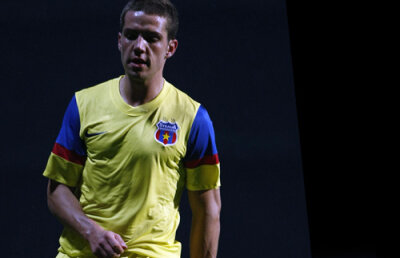 Trei noutăţi plus "bomba" Chipciu! » Echipa Stelei se schimbă radical pentru meciul retur cu Twente