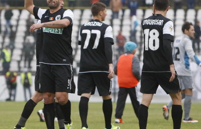 Niculescu îi descurajează pe stelişti: "Ar trebui să fie realişti, au şanse minime să se califice"