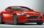 Aston Martin revizuieşte V8 Vantage