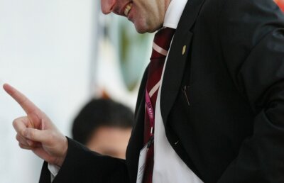 Rapid nu acceptă în orice condiţii propunerea lui Mitică