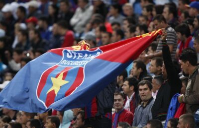 Colegii lui Gigi fac galerie! Printre ultraşi se vor afla şi cîţiva români angajaţi la Parlamentul European