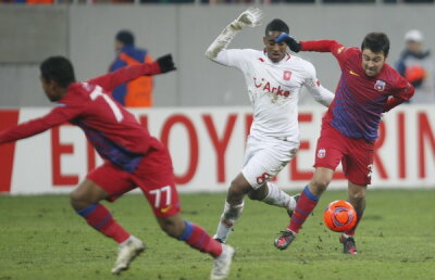 Steaua va avea 3 noutăţi faţă de echipa din tur » Ce speră Ilie Stan să obţină cu aceste mutări