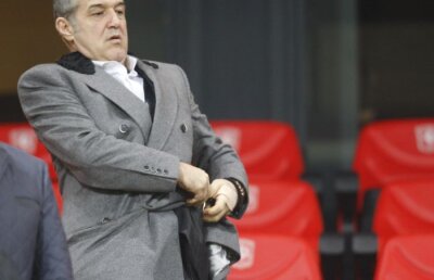 S-a terminat cu Tătăruşanu la Steaua! » Gigi Becali: "I-am zis lui Argăseală să îi căutăm rezervă lui Stanca!" :O