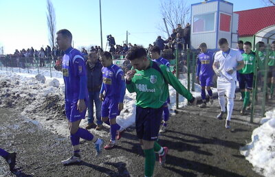 Poli a cîştigat derby-ul Banatului, 5-0 cu Recaş! În tribune s-a servit vin fiert gratis ;)
