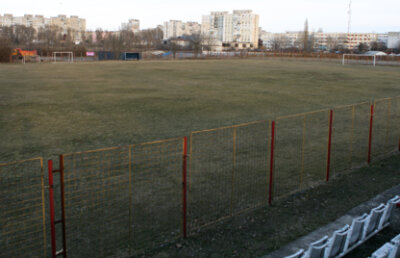 Steaua a ajuns la ”Badea Cîrţan” » Roş-albaştrii nu se mai pot antrena nici pe arena Farului