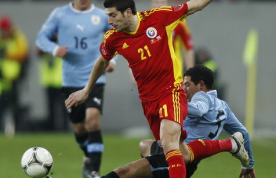 Forlan şi Cavani ne dau aripi » Daniel Niculae: "Putea fi şi mai bine, egalul ne dă speranţe în preliminarii"