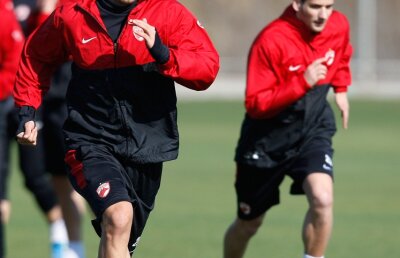 Presiune pe Dinamo » Numai Steaua a cîştigat pe Naţional Arena