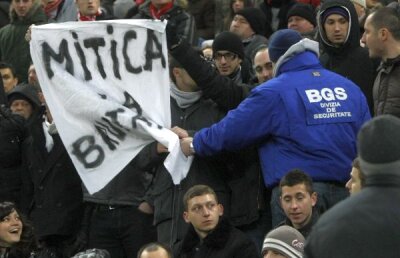 FOTO "Mitică la brutărie!", interzis de BGS :X