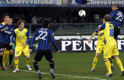 VIDEO 104 lacrimi » Ranieri a plîns la Verona după triumful ce i-a salvat postul