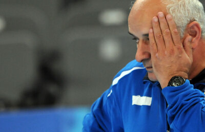 Suspecţi de blat! » Meciul HCM Roman - HC Zalău (24-24) naşte semne de întrebare