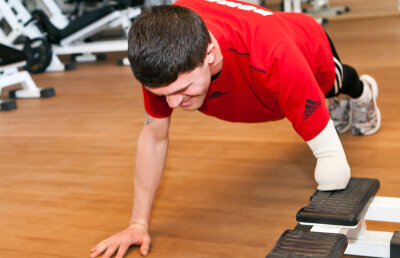 Zboară cu o aripă tăiată » Ieşeanul Florin Cojoc e primul atlet român care va concura la Jocurile Paralimpice