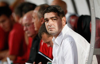 Alertă la Dinamo! Ciobotariu poate rămîne fără apărare pentru meciul cu Oţelul