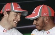 Jenson Button câștigă detașat prima cursă F1 din 2012