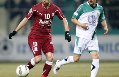 Giuleştenii acuză prestaţiile slabe ale lui Herea din retur: "Îi e frică să joace"