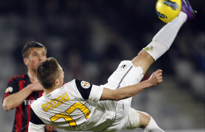 I-a tăiat Grozav » "Şepcile roşii" au obţinut prima victorie din 2012, 3-1 cu Astra