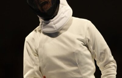 Echipa feminină de spadă locul 6 la Saint Maur