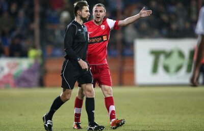 Fluieră Tudor » CCA l-a ales pentru derby-ul dintre Dinamo şi Vaslui pe cel mai experimentat arbitru din lot