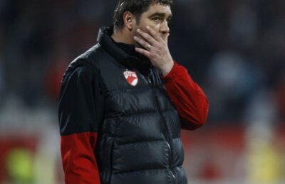 Suporterii i-au cerut demisia lui Ciobotariu, însă acesta a anunţat că nu renunţă: "Aş fi un laş dacă aş pleca!"