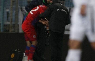 Apărare în cîrje! » Defensiva Stelei mai stă doar în patru jucători