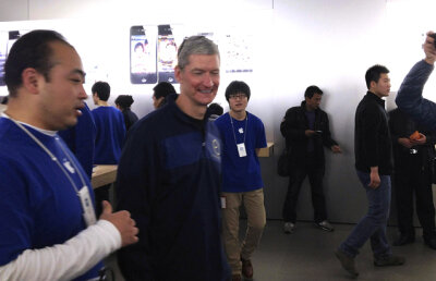 Directorul Apple, misiune specială în China