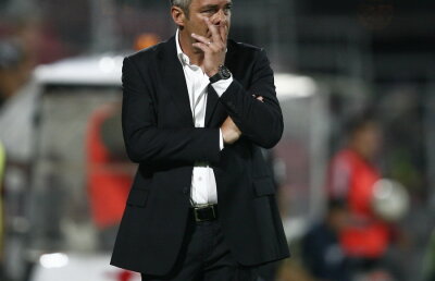 Costa e mulţumit că se menţine la 5 puncte de Dinamo: "Ca să ieşi campion, trebuie să suferi"