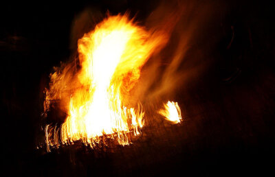 Oamenii ştiau să facă focul încă din urmă cu un milion de ani