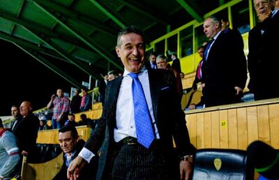 Gigi Becali: "Băi, Vasili, 72-0 bate Steluţa!" » Şiman: "Îşi face curaj singur" :)