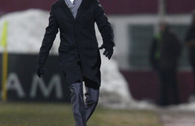 Mesajul lui Crăciunescu pentru arbitri, în viziunea lui Răzvan: "Fiţi anti-Rapid şi eu vă voi apăra!"