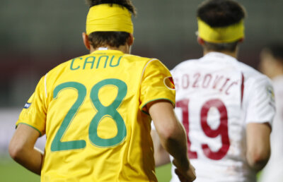 Sînge în Giuleşti » Bozovici şi Papp s-au dat cap în cap