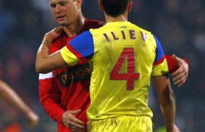 Urmează o lună-thriller! » SONDAJ Cine pune mîna pe titlu?