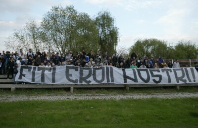 Se zguduie Banatul » Suporterii alb-violeţi nu concep ca Poli să piardă cu UTA, azi, ora 20:00