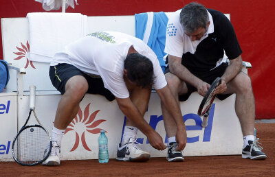 Spectacol caritabil » Hagi, Rotariu, Tecău şi Pavel au jucat pentru micuţa Kassandra