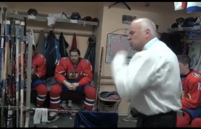 Cum motivezi un vestiar, după ce echipa a pierdut cu 10-0? Lecţia antrenorului României la hochei
