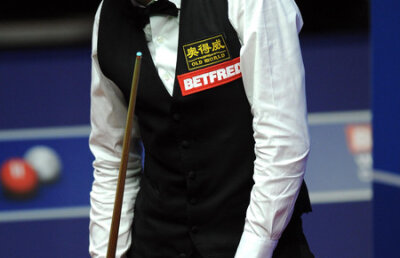 Cad favoriţii! Mark Selby, ZDROBIT în primul tur la Crucible
