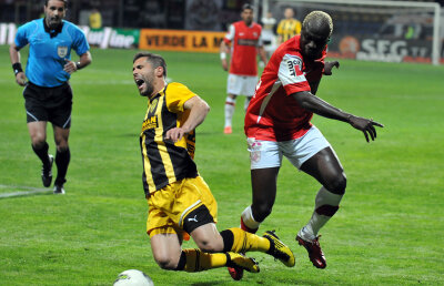 Rupţi-n două! » Bonetti are probleme de efectiv pentru meciul cu U Cluj