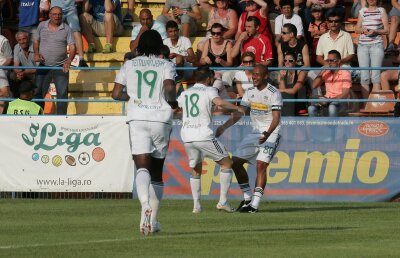 FOTO şi VIDEO Cu Wesley, visul devine realitate » Vaslui a învins la Tg. Mureş(3-2) şi se menţine în coasta liderului