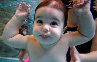 Bebeluşii, genii în matematică! Cei mici folosesc indici geometrici şi percep limitele unui spaţiu - studiu