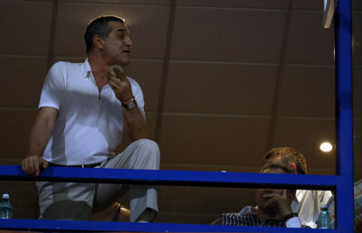 Becali l-a cucerit de tot pe Porumboiu: "Unde Gigi nu e, nimic nu e!" :D