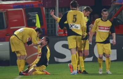 VIDEO Ceahlăul cîştigă cu 2-0 în faţa Mioveniului şi e ca şi salvată