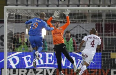 Dani Coman ca Gigi: "Cînd primeşti gol în prelungiri, înseamnă că eşti păcătos"