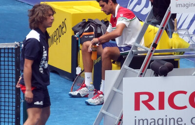 Înfrîngere optimistă » Hănescu e încrezător, deşi a fost eliminat din primul tur la Madrid