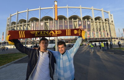 Hagi ne aseamănă cu spaniolii: "Avem cam acelaşi stil, bazat pe pase"