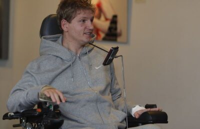 Dragoste pentru Neşu la finală: un fan olandez al lui Utrecht a venit la Bucureşti şi pentru Mihai » "Fix un an fără fotbalistul Neşu"