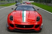 Mașini Ferrari XX, la Monza