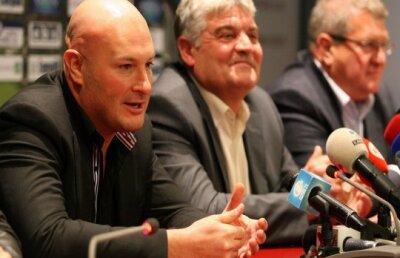 Paszkany contestă rejucarea şi data reprogramării meciului cu U: "E posibil să nu ne prezentăm!" :X